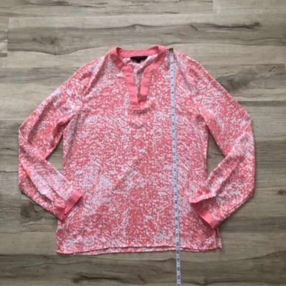 Kenneth Cole Pink and White Patterned Blouse - Picture 6 of 8